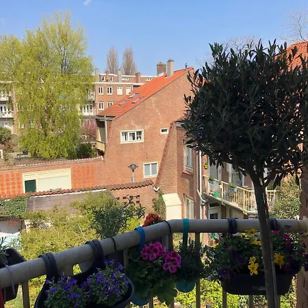 Beautiful Quiet In The Center Of Apartman *